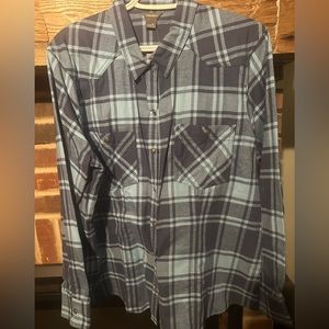 Eddie Bauer women’s blue flannel top